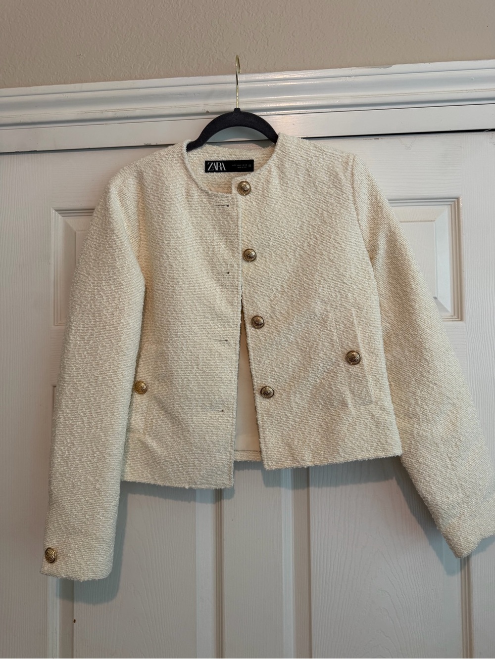 Zara Cream Bouclé Cropped Blazer with Gold Buttons